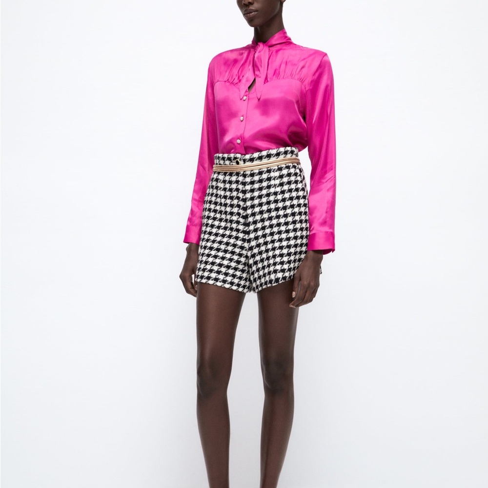 Zara Black and White Houndstooth High Waist Shorts